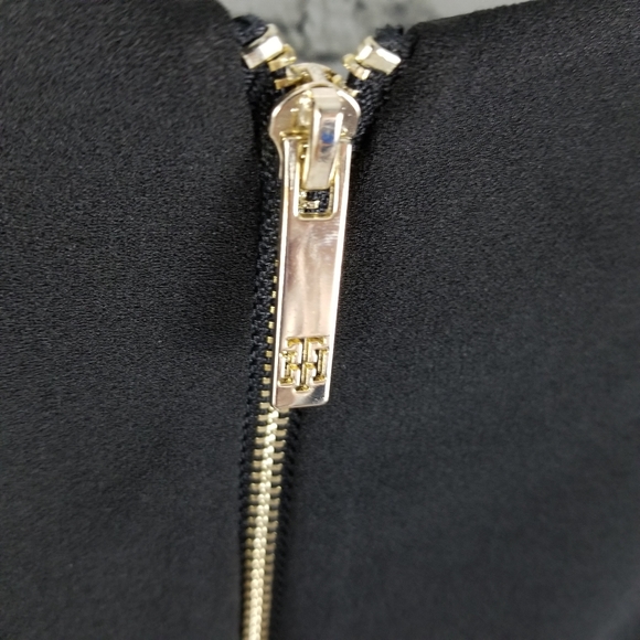 TOMMY HILFIGER | velvet trim short sleeve dress - Picture 6 of 9